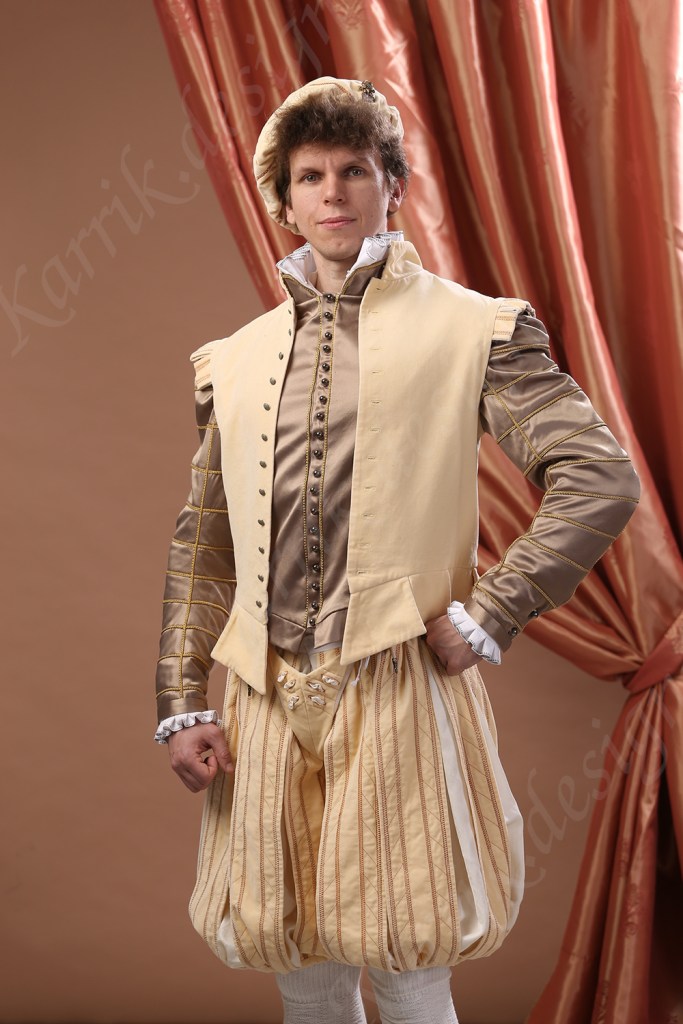 16th century men's doublet, jerkin yellow velvet