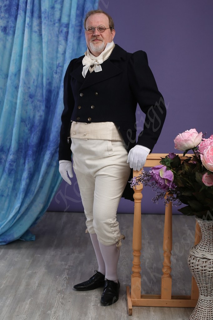 19th century empire men's blue tailcoat and culottes